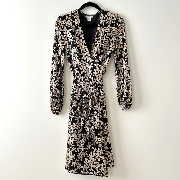 Harold's 100% Silk Floral Wrap Dress - Picture 1 of 16